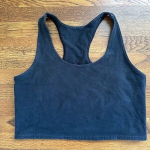 PACT on the go crop tank black large